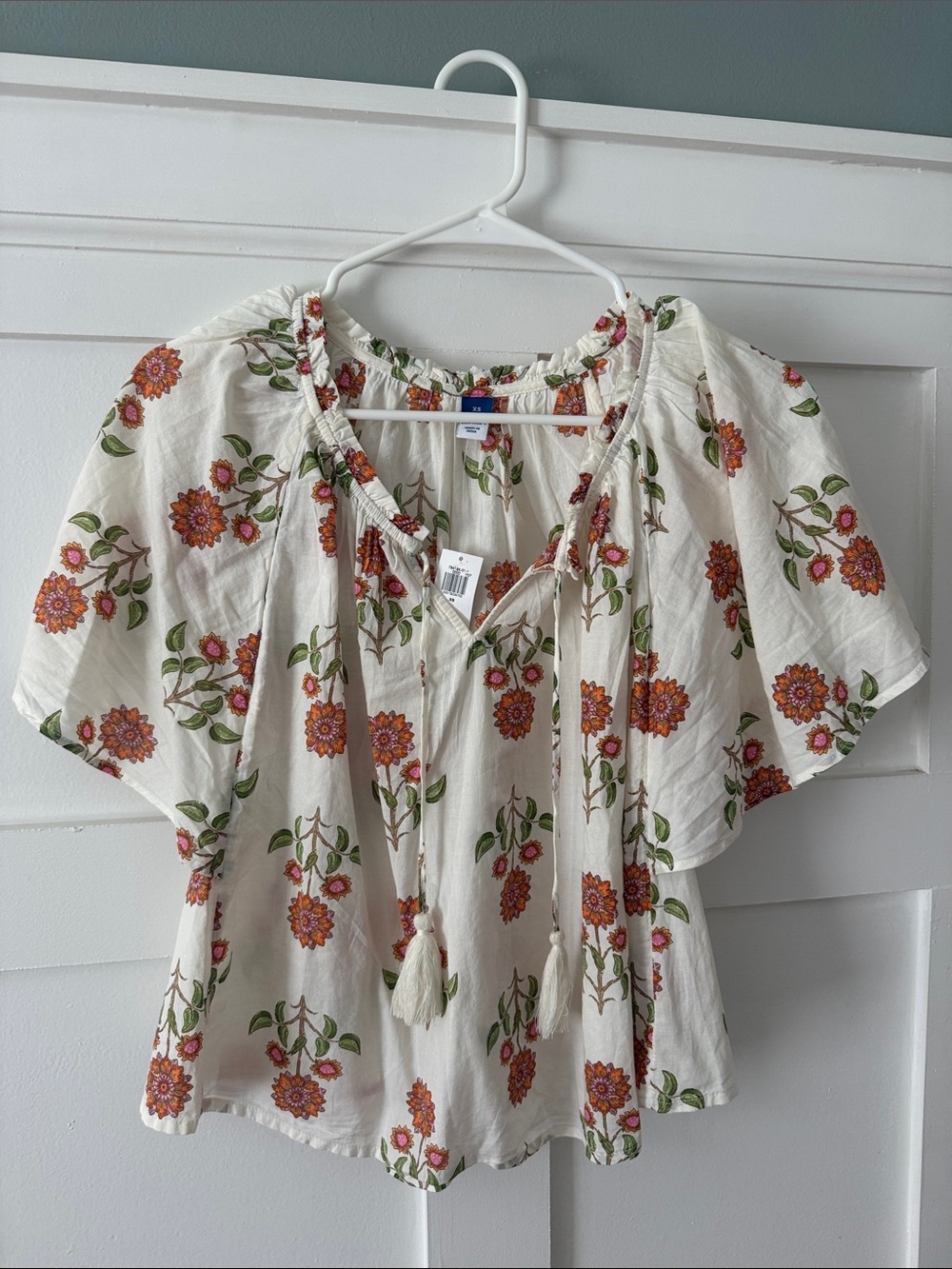 NWT Old Navy Block Print top - size XS